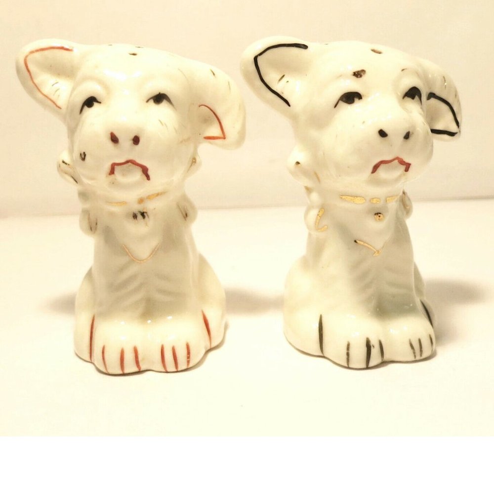 Vintage White Black / White Red Dog, Salt & Pepper Shakers Condiment Set - Japan